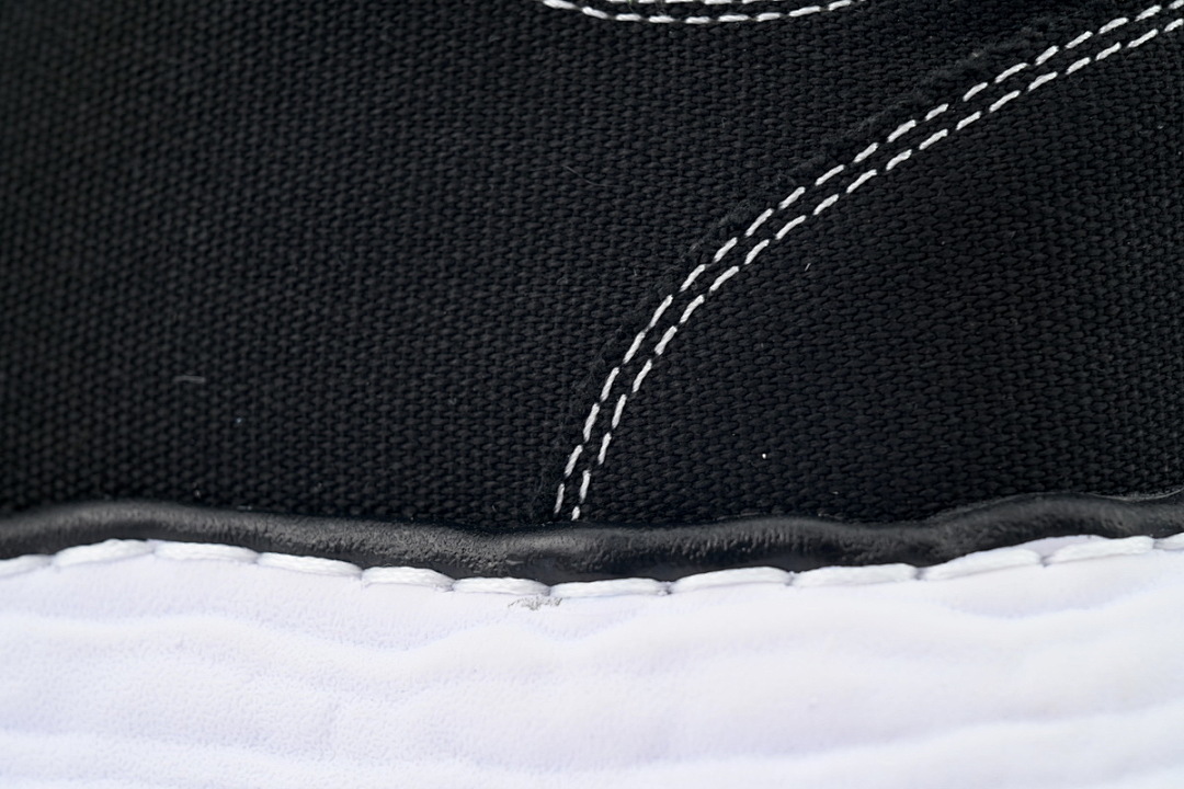 MIHARA YASUHIRO OG Sole Black White