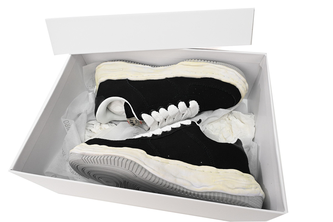 MIHARA YASUHIRO White And Black Gray Low