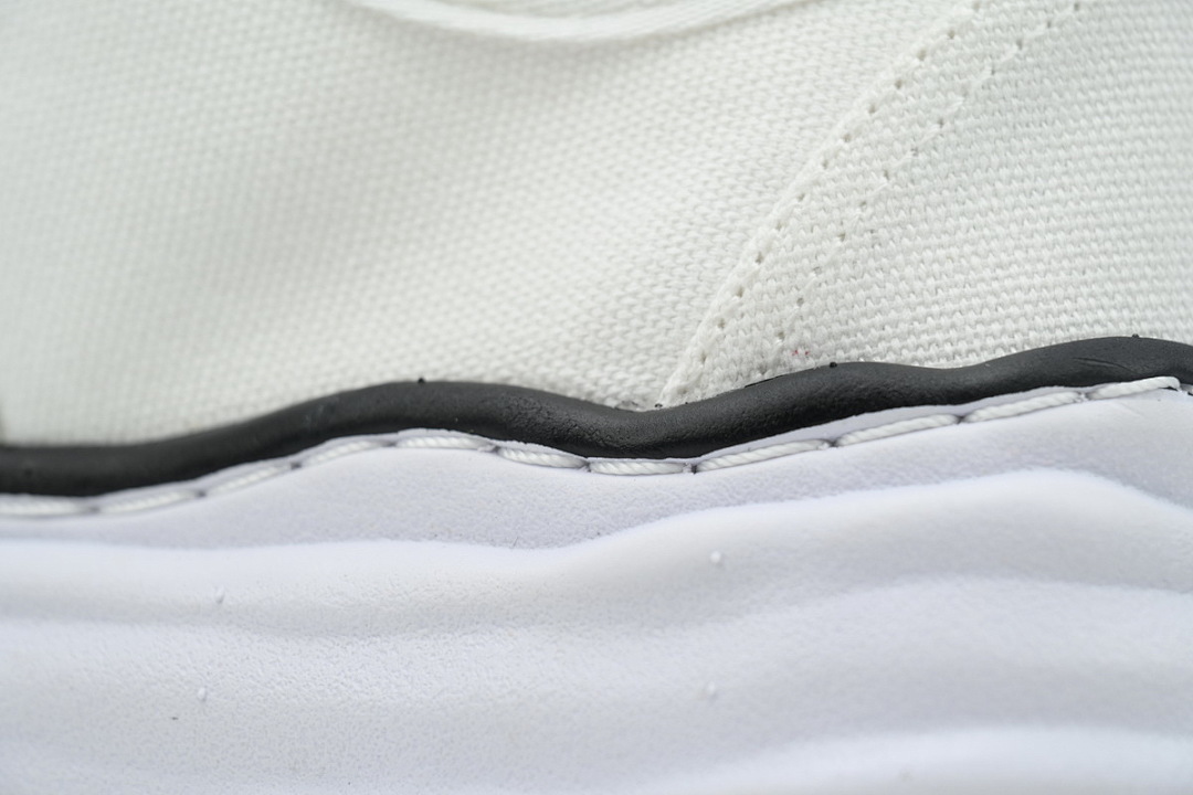 MIHARA YASUHIRO White Black