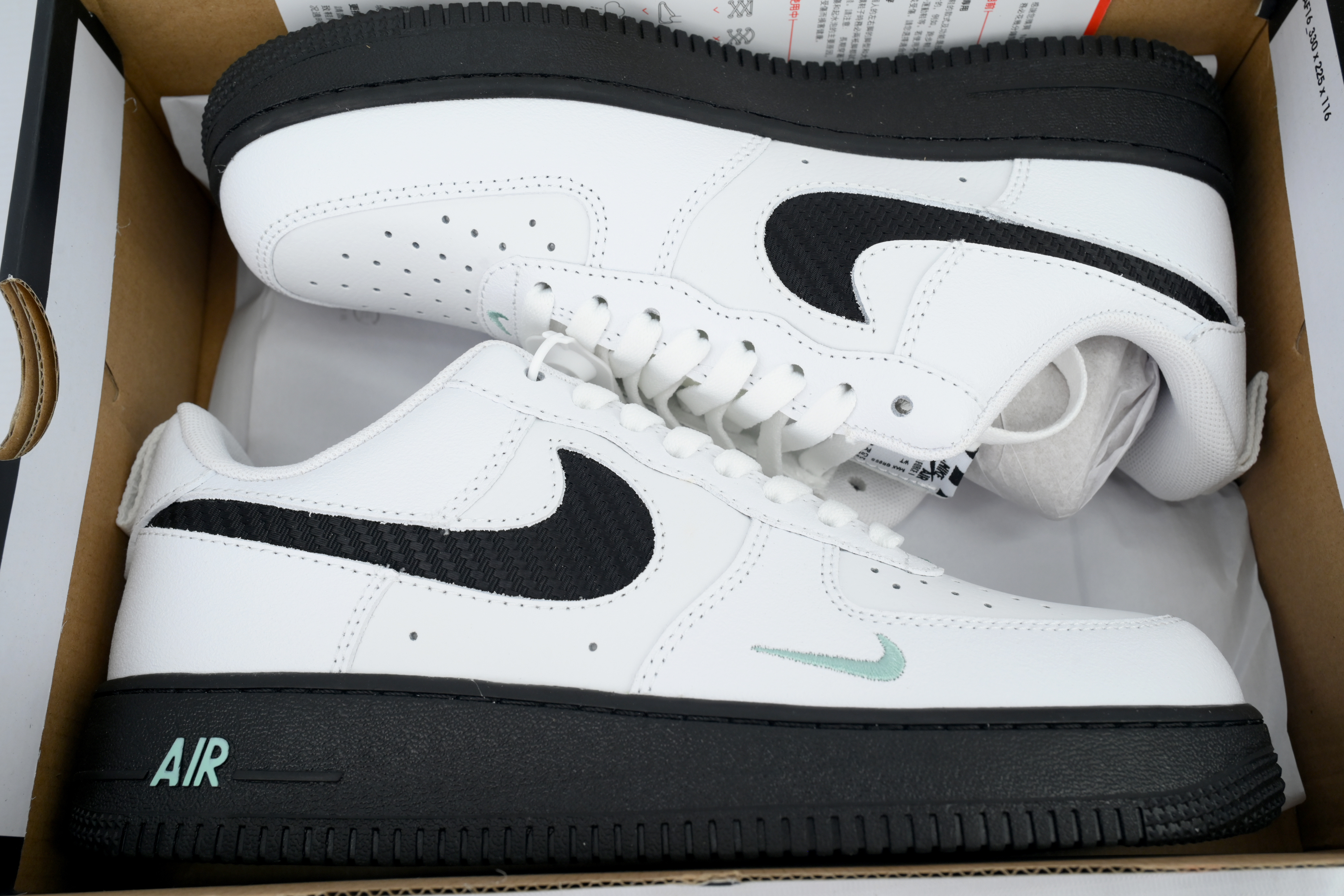 Nike Air Force 1 07 Low White Black Sneakers DR0155-100
