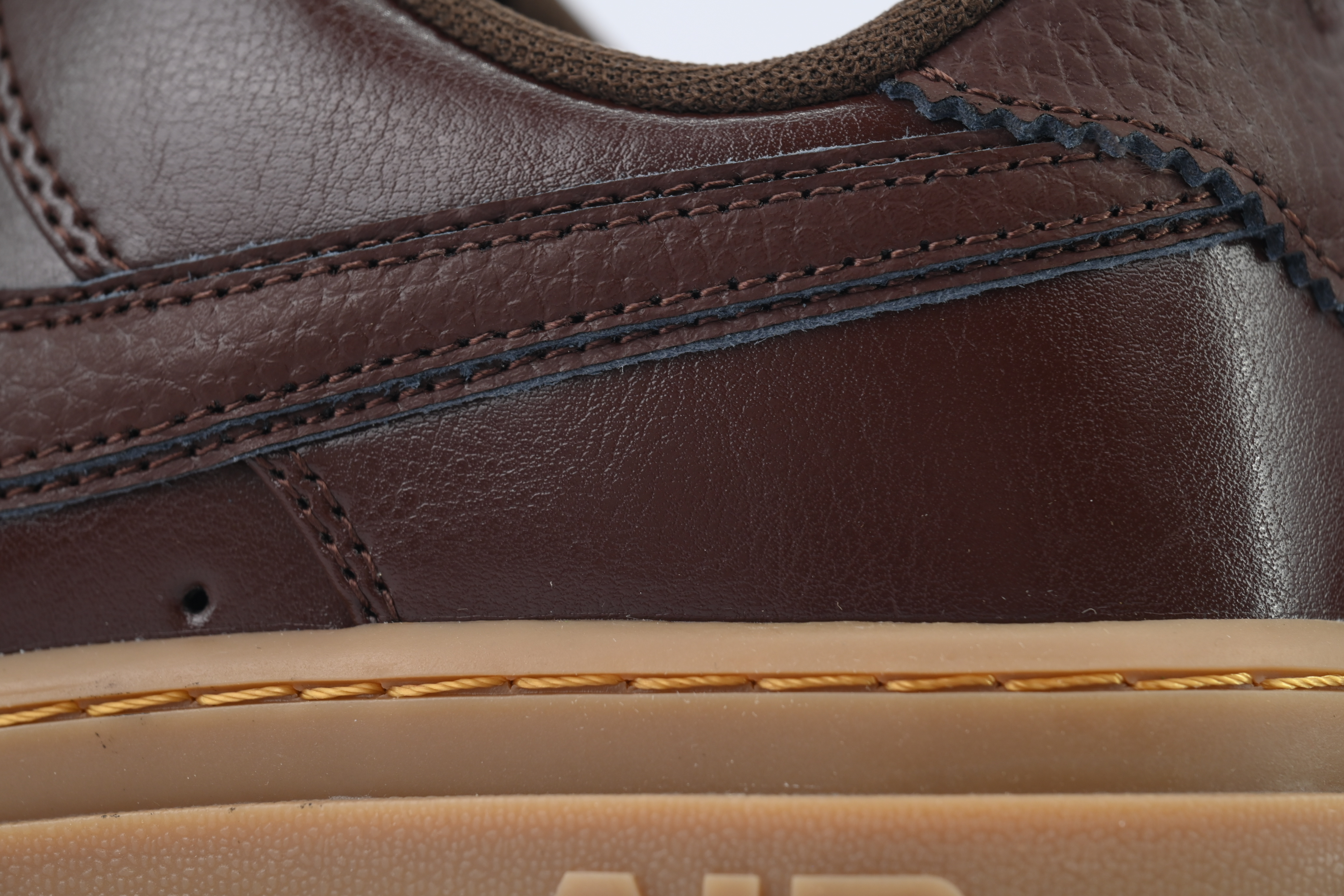 Nike Air Force 1 Luxe DM2451-200 