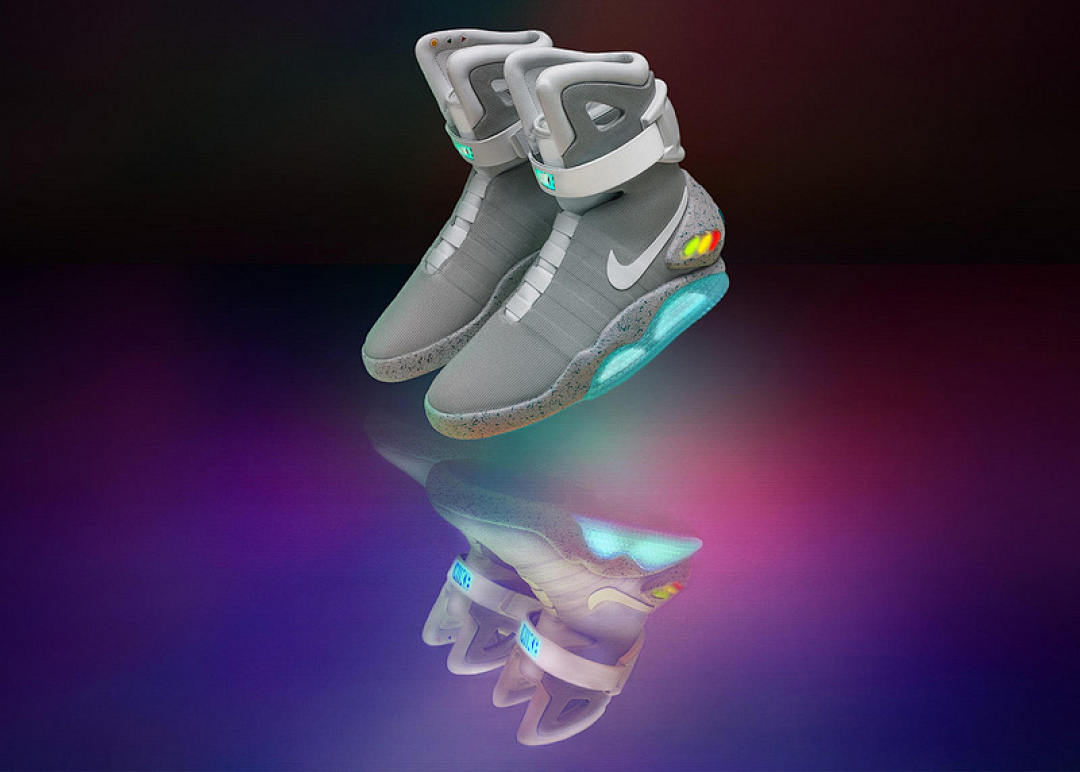 NIKE AIR MAG