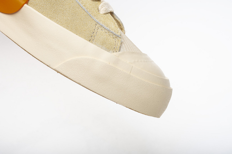 OFF WHITE  Nike Blazer