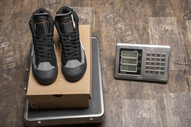 OFF WHITE Nike Blazer Mid AA3832-001 Black
