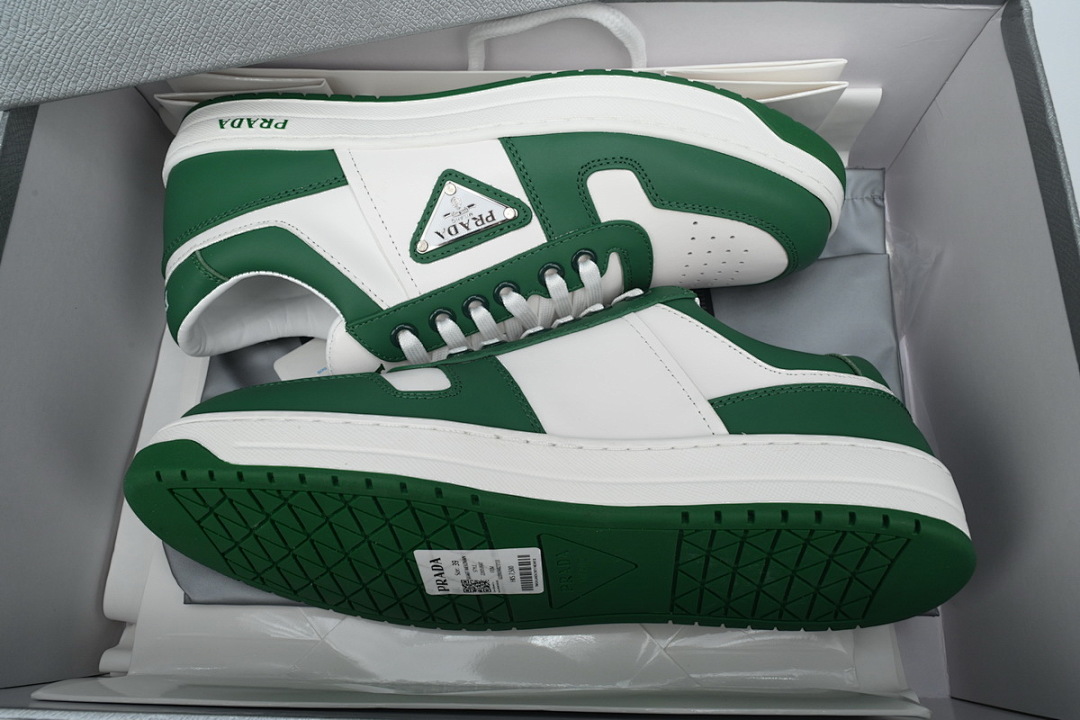 Tênis Prada Downtown de cano baixo, branco e verde