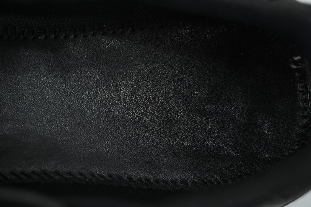 Zapatillas Prada totalmente negras