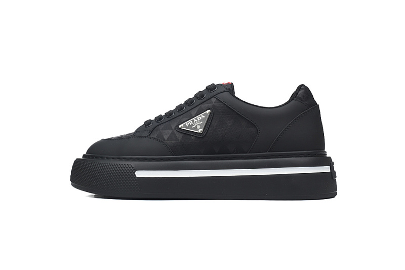 Baskets Prada noires