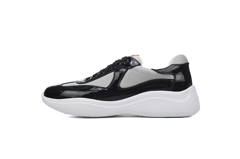 Baskets Prada noires et grises
