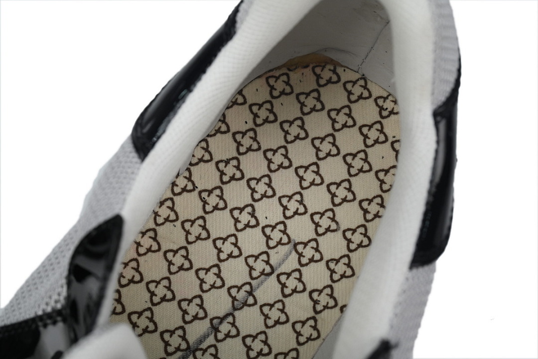 Baskets Prada noires et grises