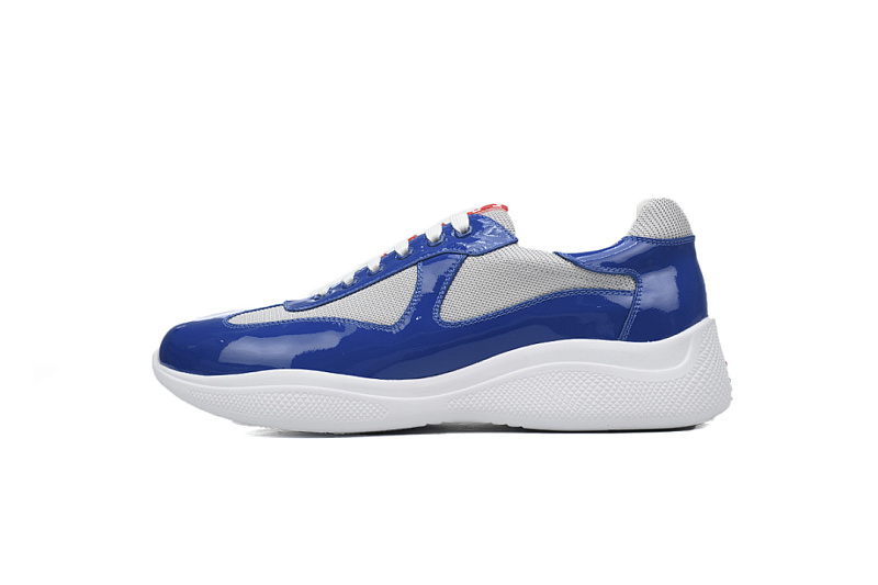 Baskets Prada bleues