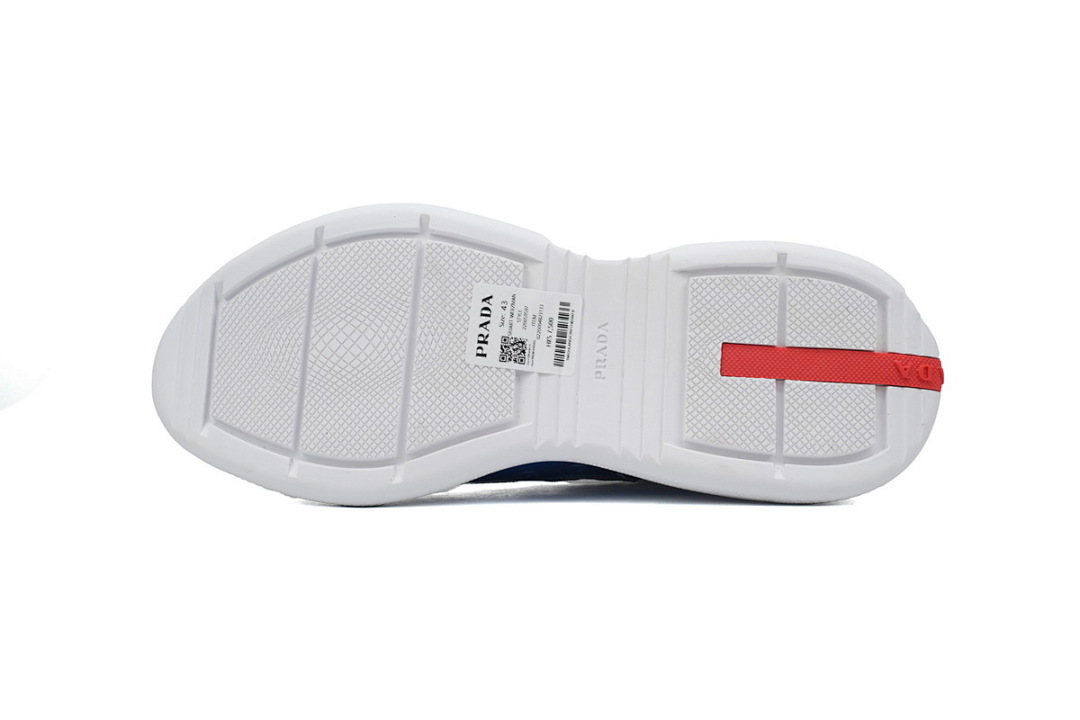 Baskets Prada bleues