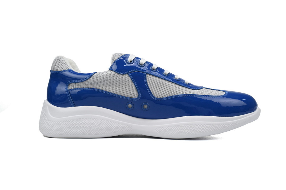 Baskets Prada bleues