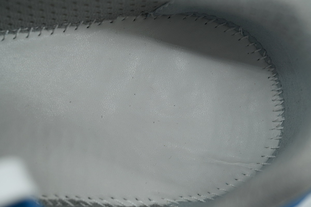 Zapatillas Prada de goma azules
