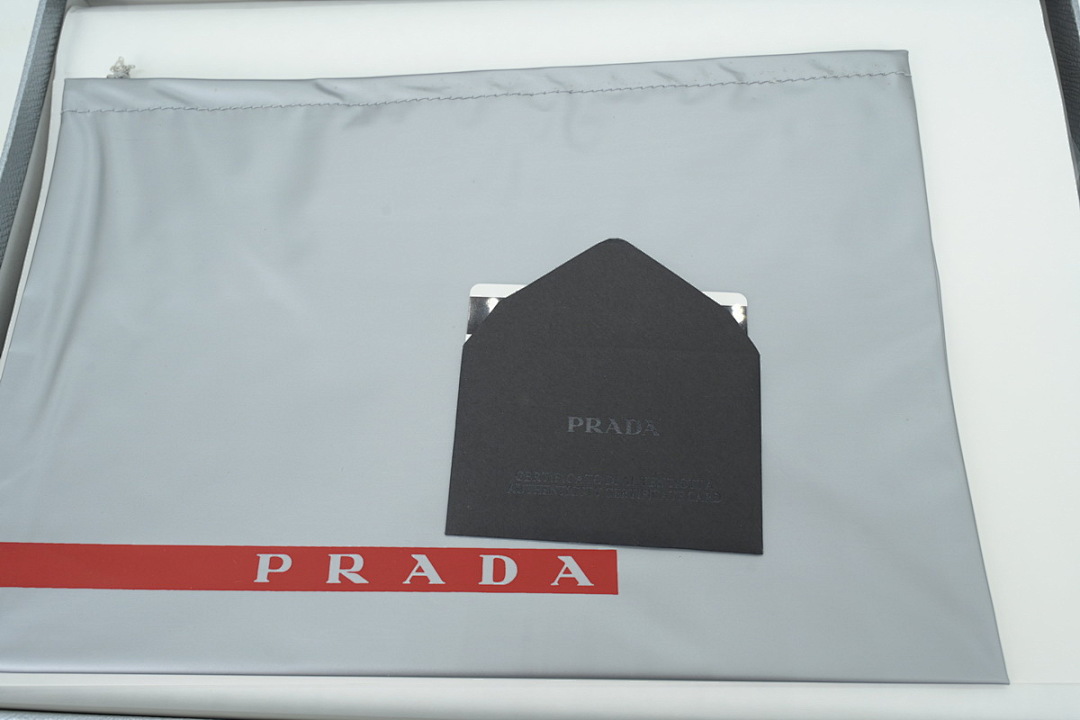 Zapatillas Prada de goma azules