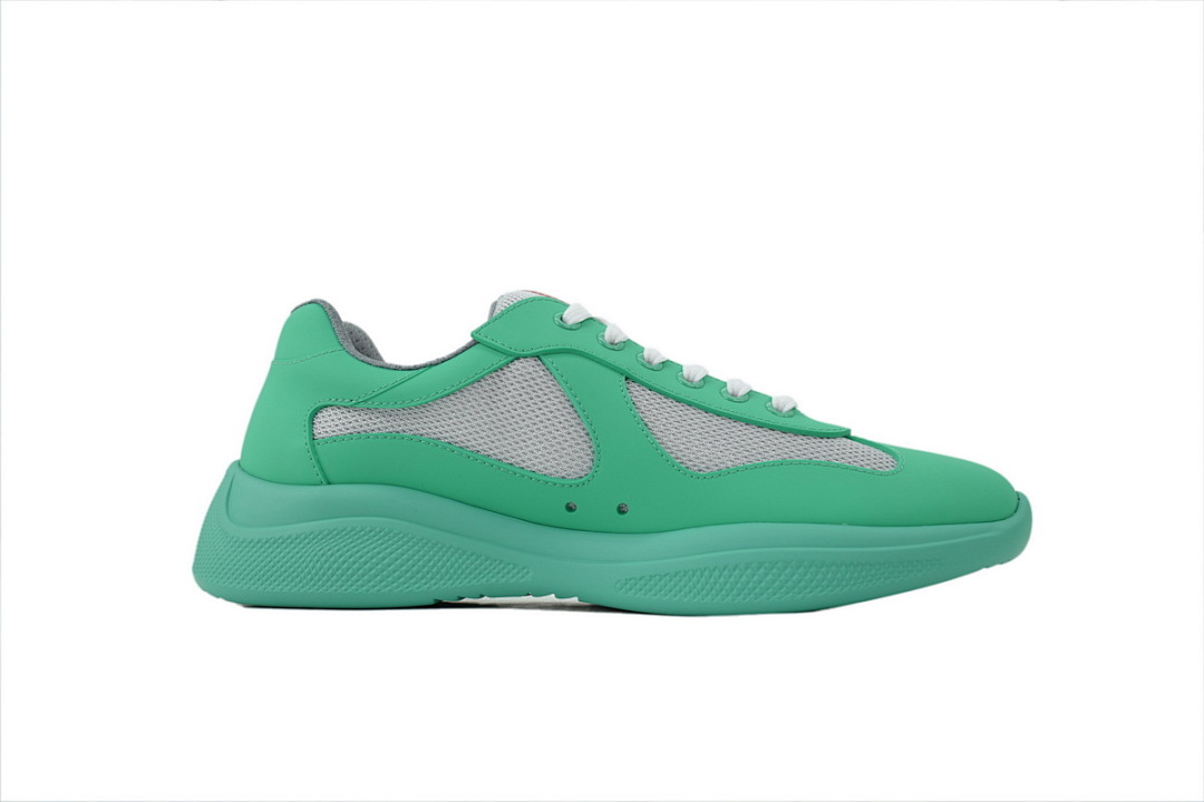 Baskets Prada en caoutchouc vert