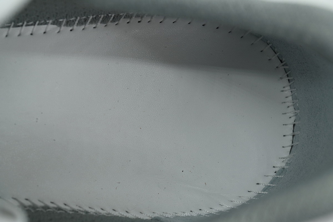 Baskets Prada en caoutchouc blanc