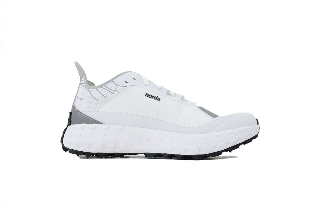 S5631Z-BIA ZEGNA x norda White
