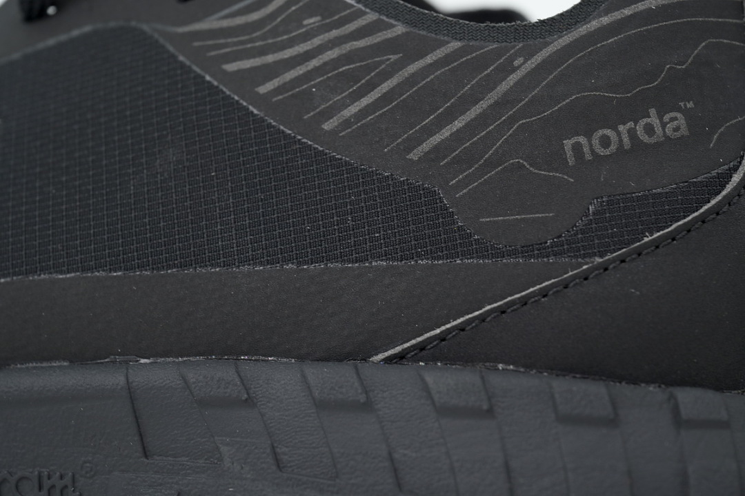 S5631Z-NER ZEGNA x norda All Black