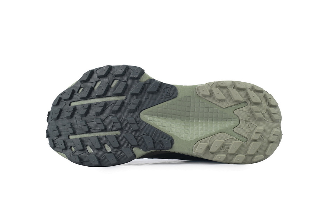 THE NORTH FACE Altamesa 500 Clay Ash