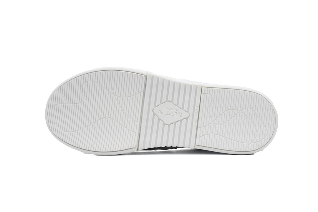 Valentino Garavani VL7N Low Sneakers Silver