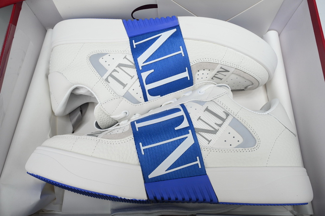 Valentino Garavani VL7N Low Sneakers White Blue