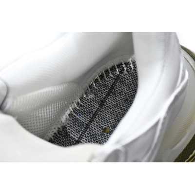 W0901 9001 Balenciaga Triple S Branco Carbon Ash 02