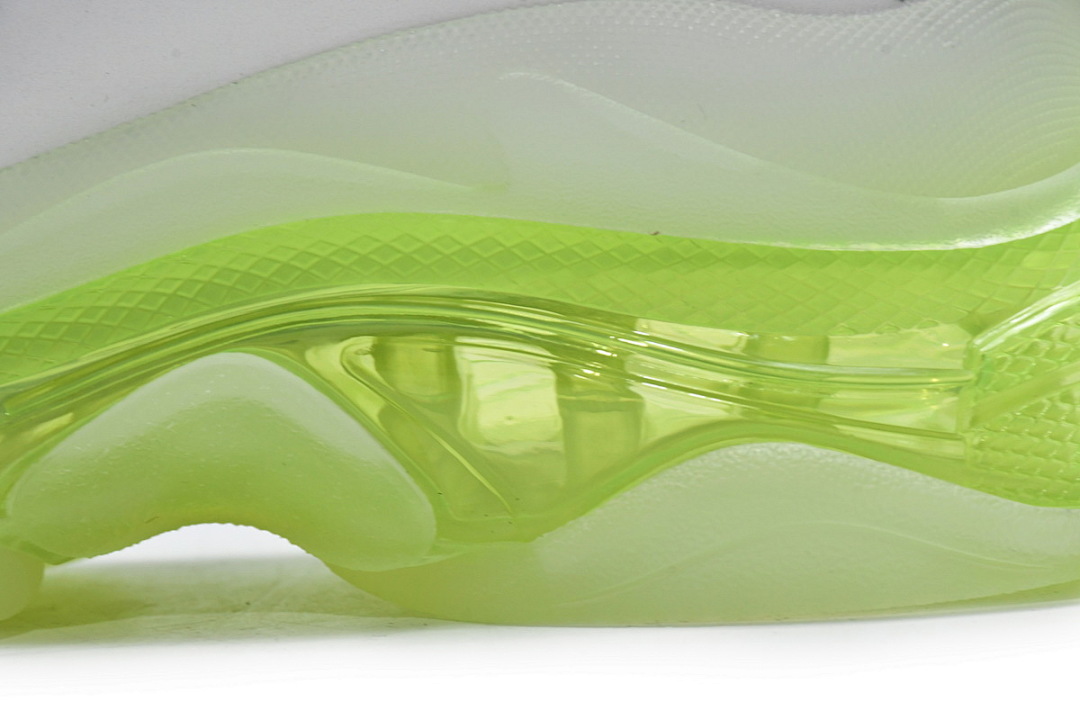 W0901 9010 Balenciaga Triple S Branco Verde