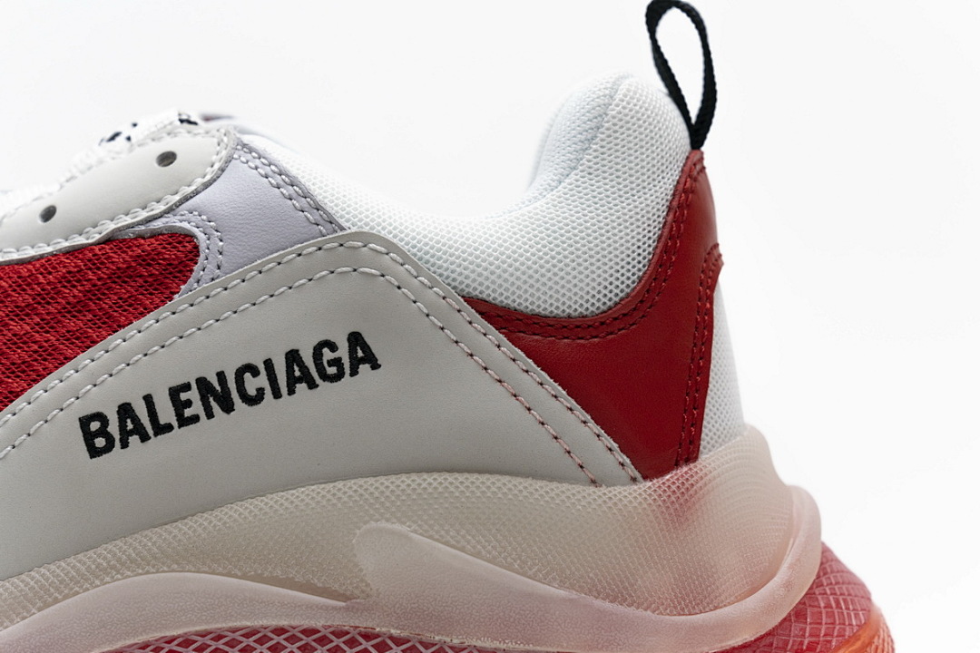 W09E1 4552 Balenciaga Triple S Blanc Rouge