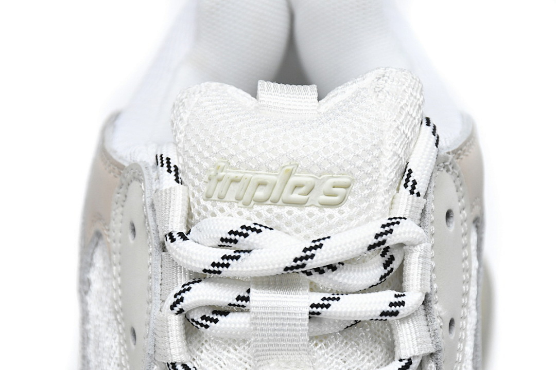 W09E1 9000 Balenciaga Triple S Branco