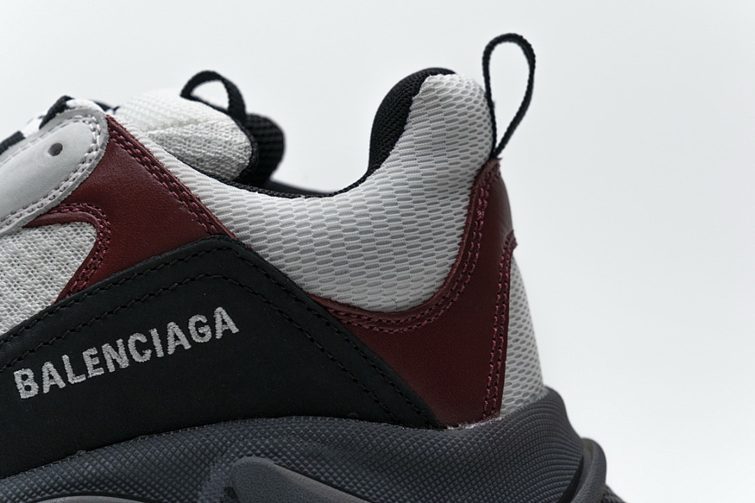 W09O1 2268 Balenciaga Triple S Noir, Marron, Rouge