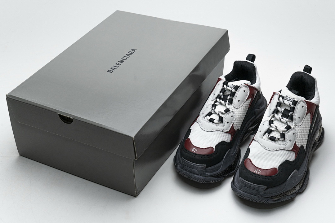 W09O1 2268 Balenciaga Triple S Noir, Marron, Rouge