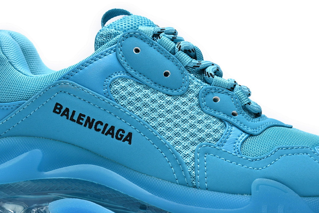 W09O1 9008 Balenciaga Triple S Cyanine
