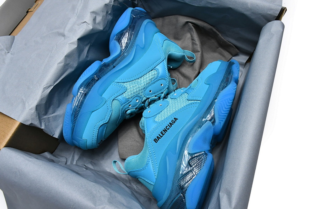 W09O1 9008 Balenciaga Triple S Cyanine