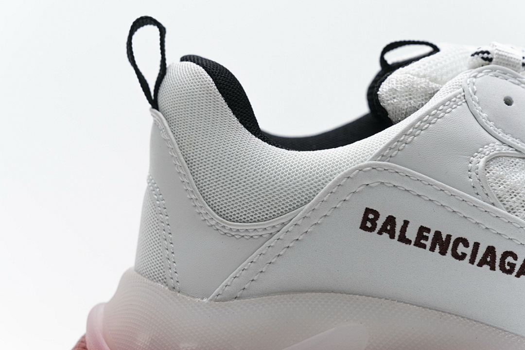 W09O1 Balenciaga Triple S Blanc Lait Noir