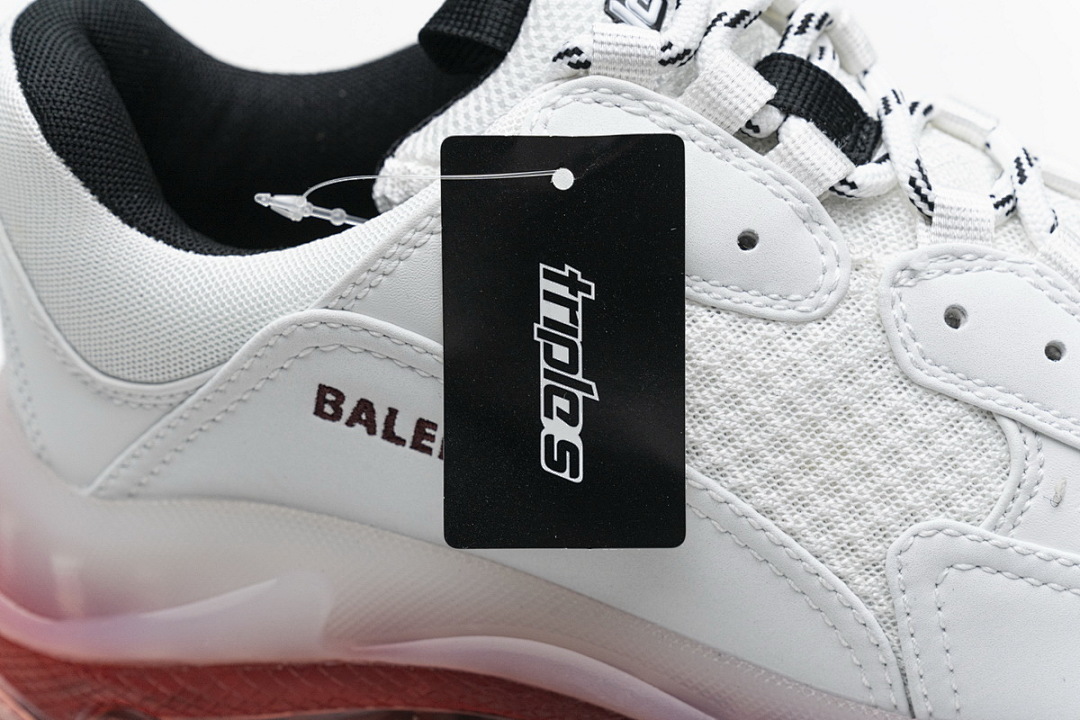 W09O1 Balenciaga Triple S Blanc Lait Noir