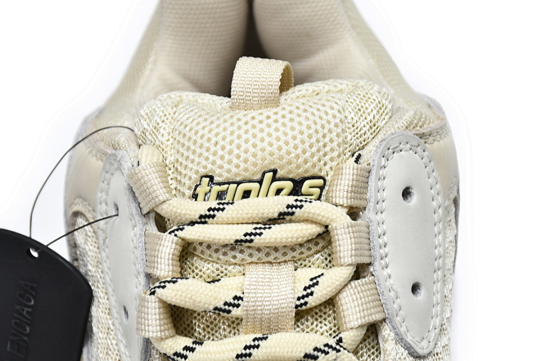 W09OH 7083 Balenciaga Triple S Champagne