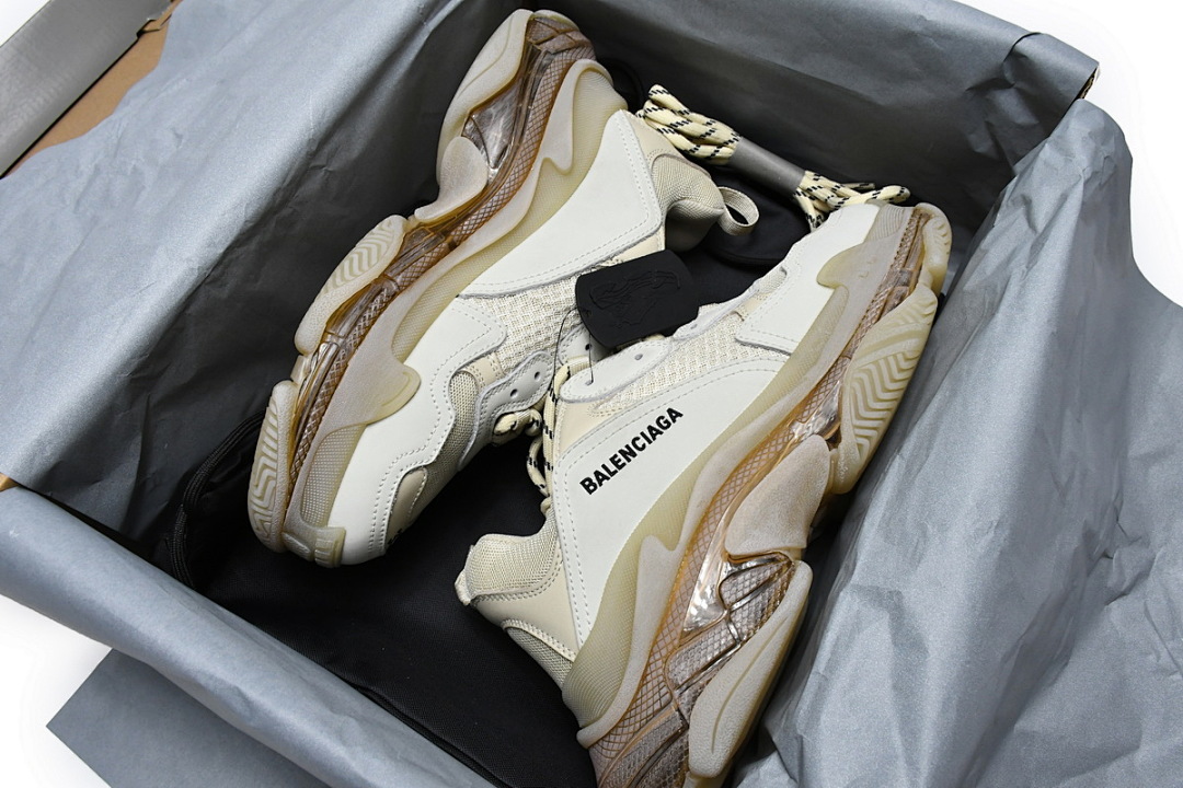 W09OH 7083 Balenciaga Triple S Champagne