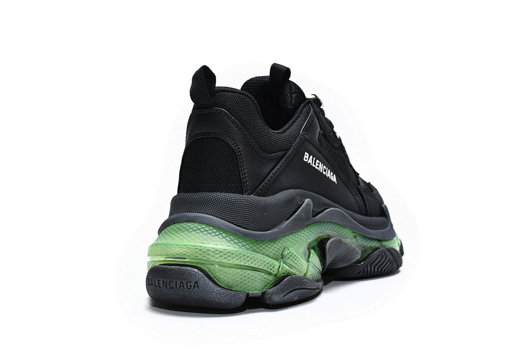 W09ON 1047 Balenciaga Triple S Negro y verde