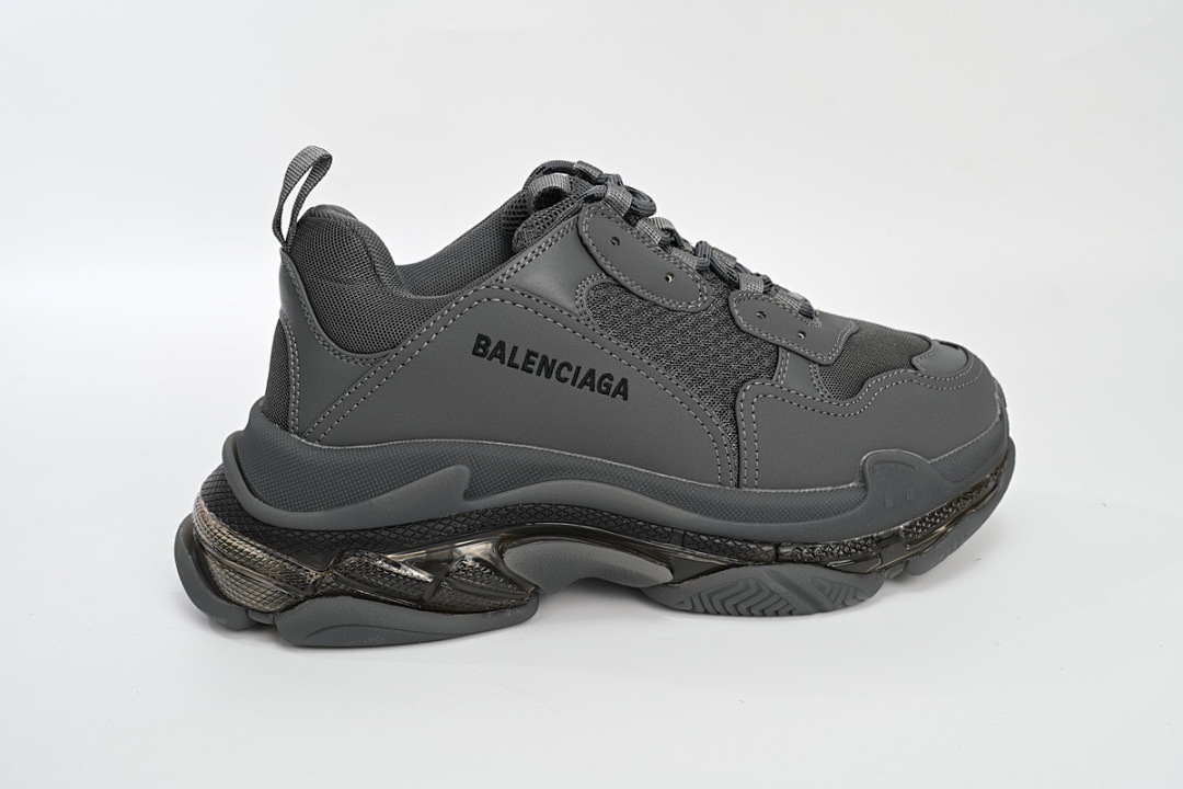 W2GA1 1801 Balenciaga Triple S Cinza Escuro