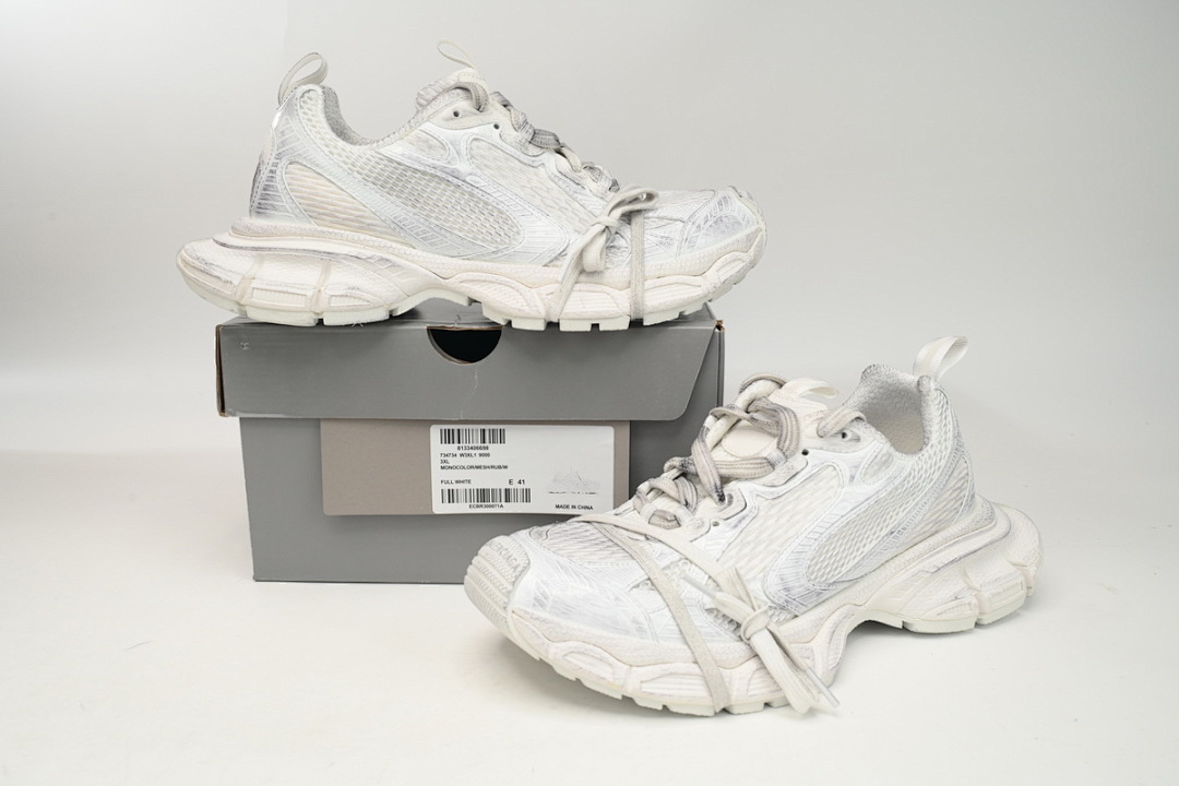 W3XLR 9000 Balenciaga All White