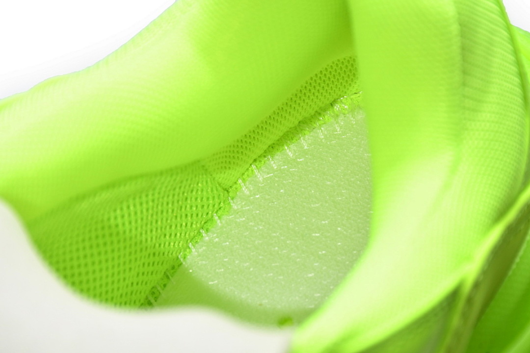 WZFF1 7320 Balenciaga Triple S Fluoresceína