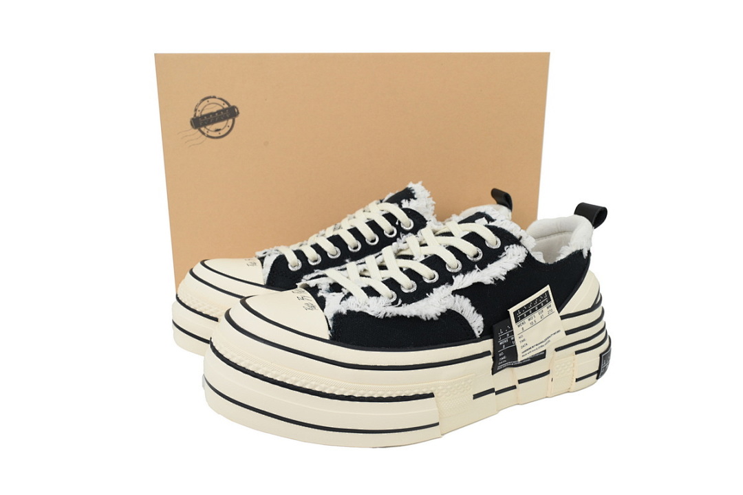 xVESSEL New Thick Soled Black