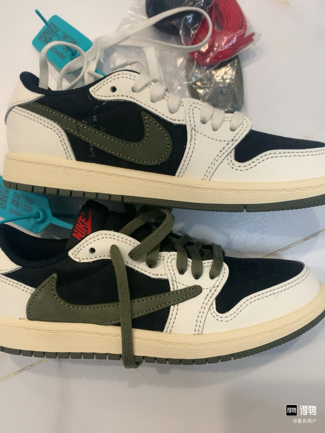  Air Jordan 1 Low OG WMNS DZ4137-106 review Emma Collins 00