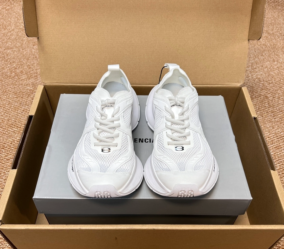  Balenciaga Circuit Sneaker WFLGY 0120 review Javier López