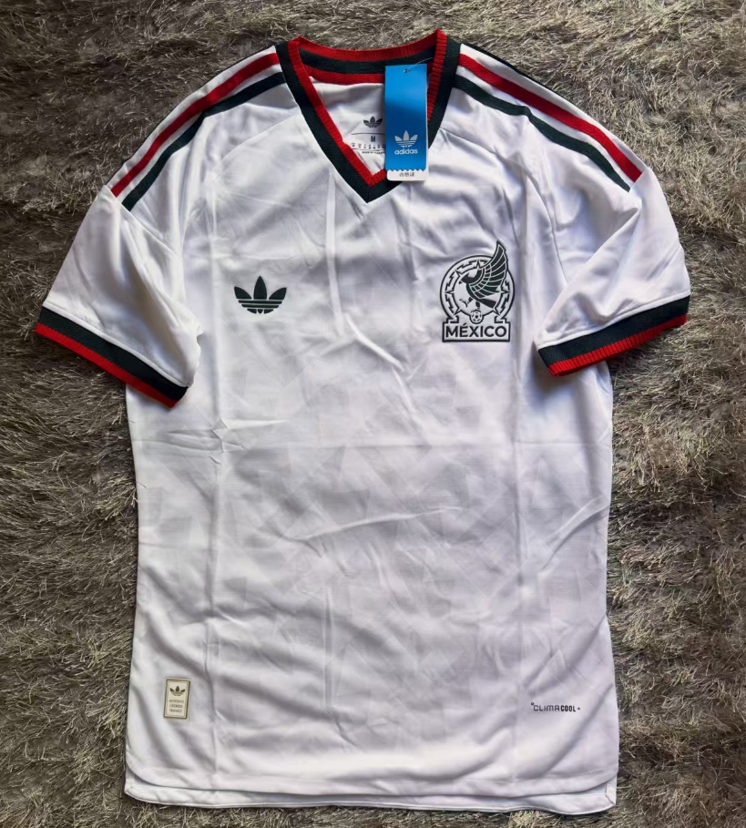 2026 World Cup Player version Mexico away jersey Men's Size review Mark L. 02