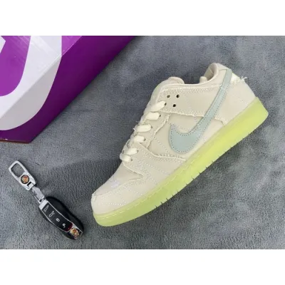 Nike SB Dunk Low Mummy 01