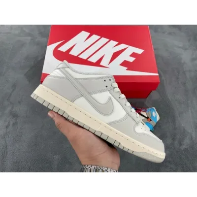 Nike Dunk Low Light Bone 01