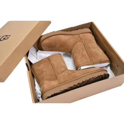 UGG Classic Short II Chestnut Brown 02