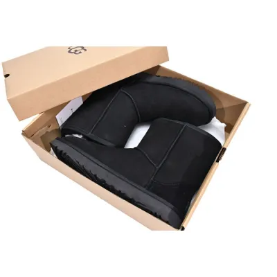 UGG Classic Short II Black 02