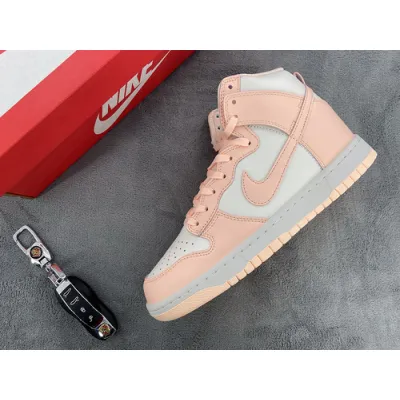 Nike Dunk High Crimson Tint 01